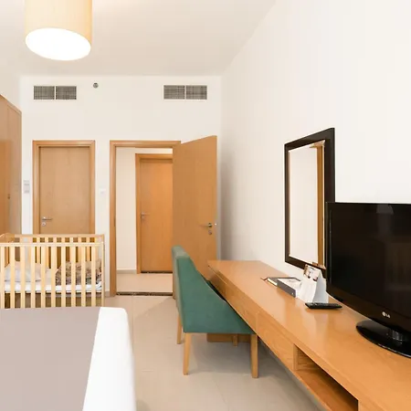 Grand Heights Dubai Hotel Apartments Exterior photo